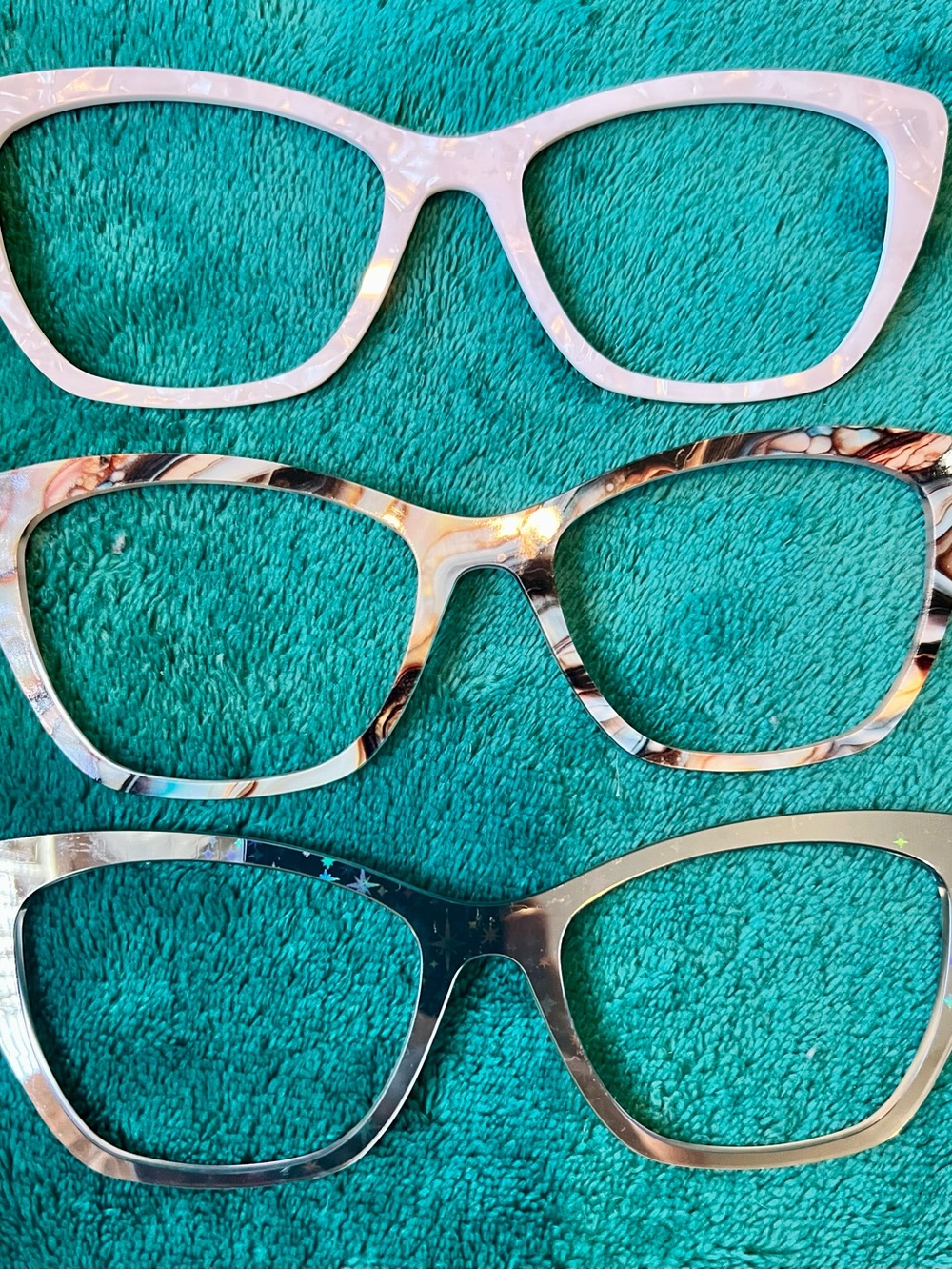 Set of three premium tops for the Wanda frame PAIR glasses.